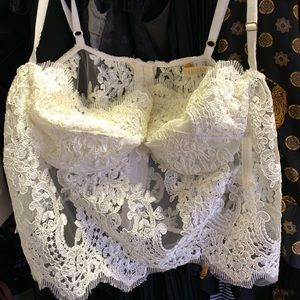 Cropped lace bodice -Never worn Lurelly